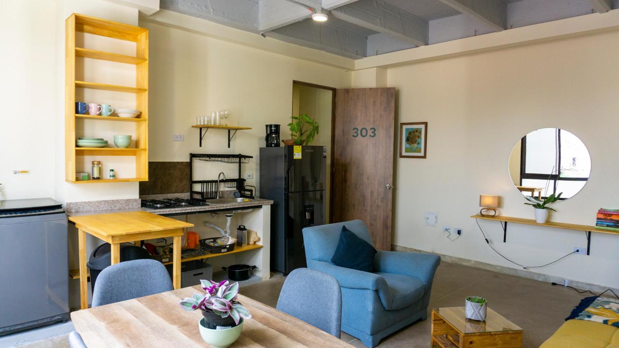 Selva House Bed & Breakfast เมเดยิน ภายนอก รูปภาพ