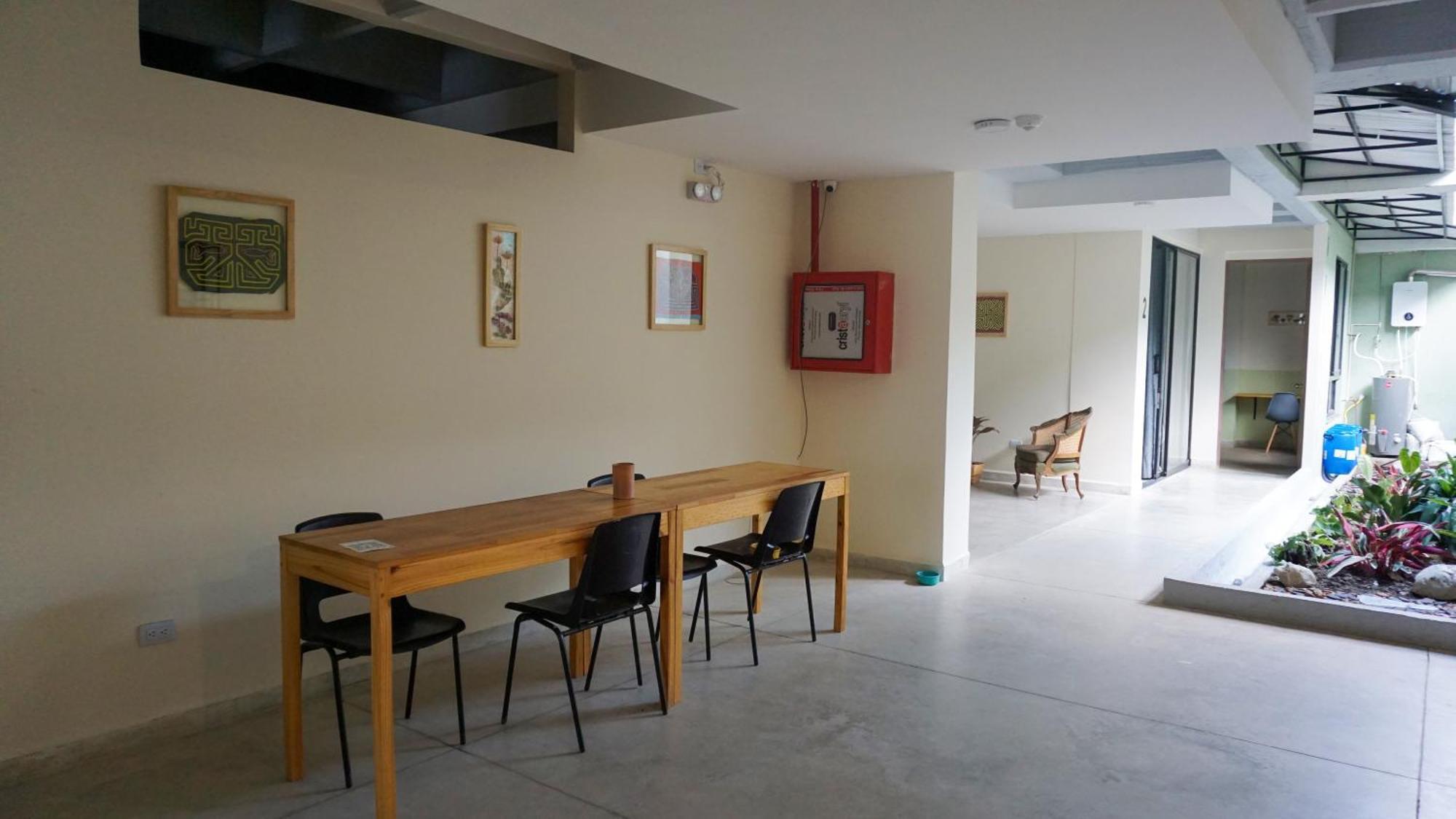 Selva House Bed & Breakfast เมเดยิน ภายนอก รูปภาพ