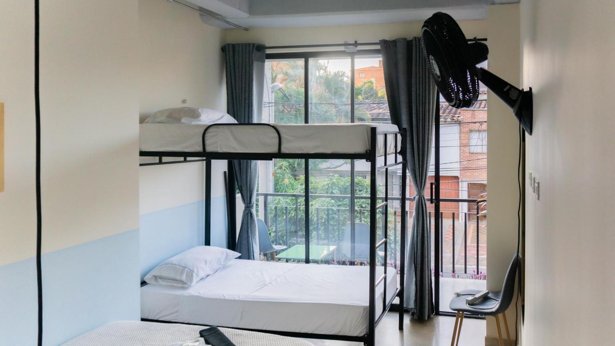 Selva House Bed & Breakfast เมเดยิน ภายนอก รูปภาพ