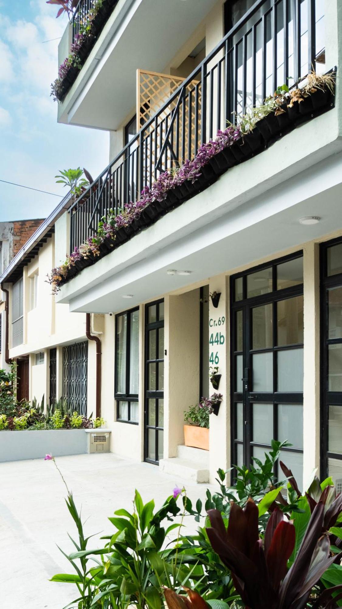 Selva House Bed & Breakfast เมเดยิน ภายนอก รูปภาพ