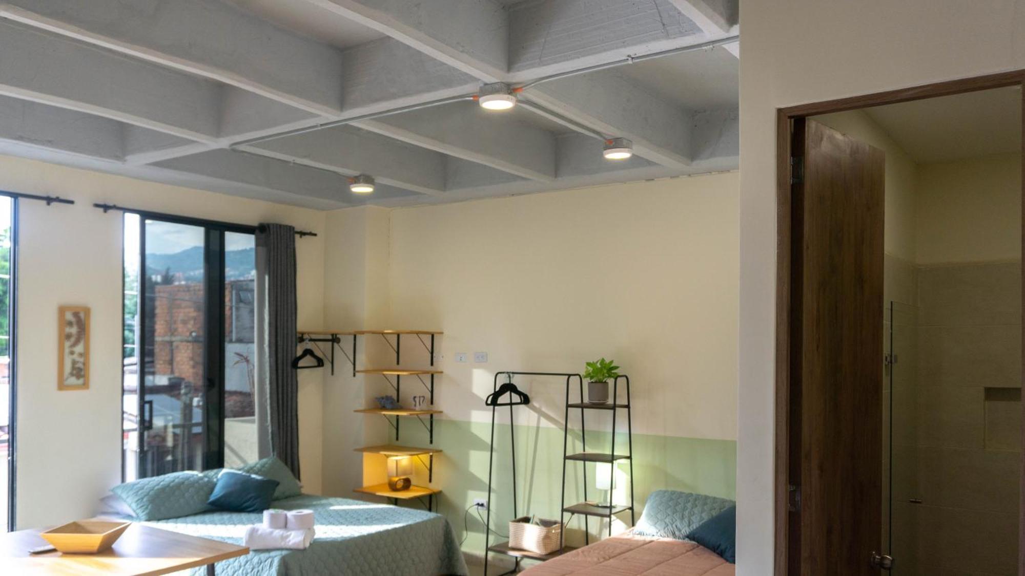 Selva House Bed & Breakfast เมเดยิน ภายนอก รูปภาพ